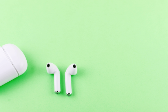 Do AirPods Lose Battery When Not In Use